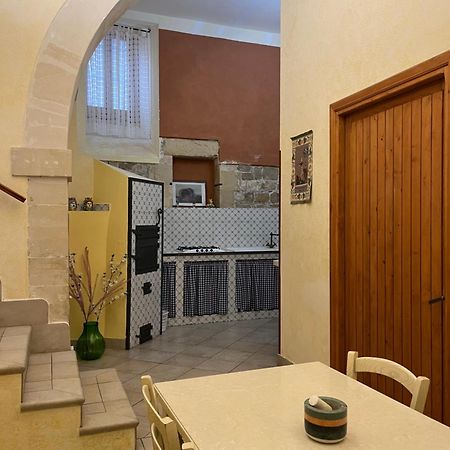 B&B Candido Vacanze Modica Bagian luar foto
