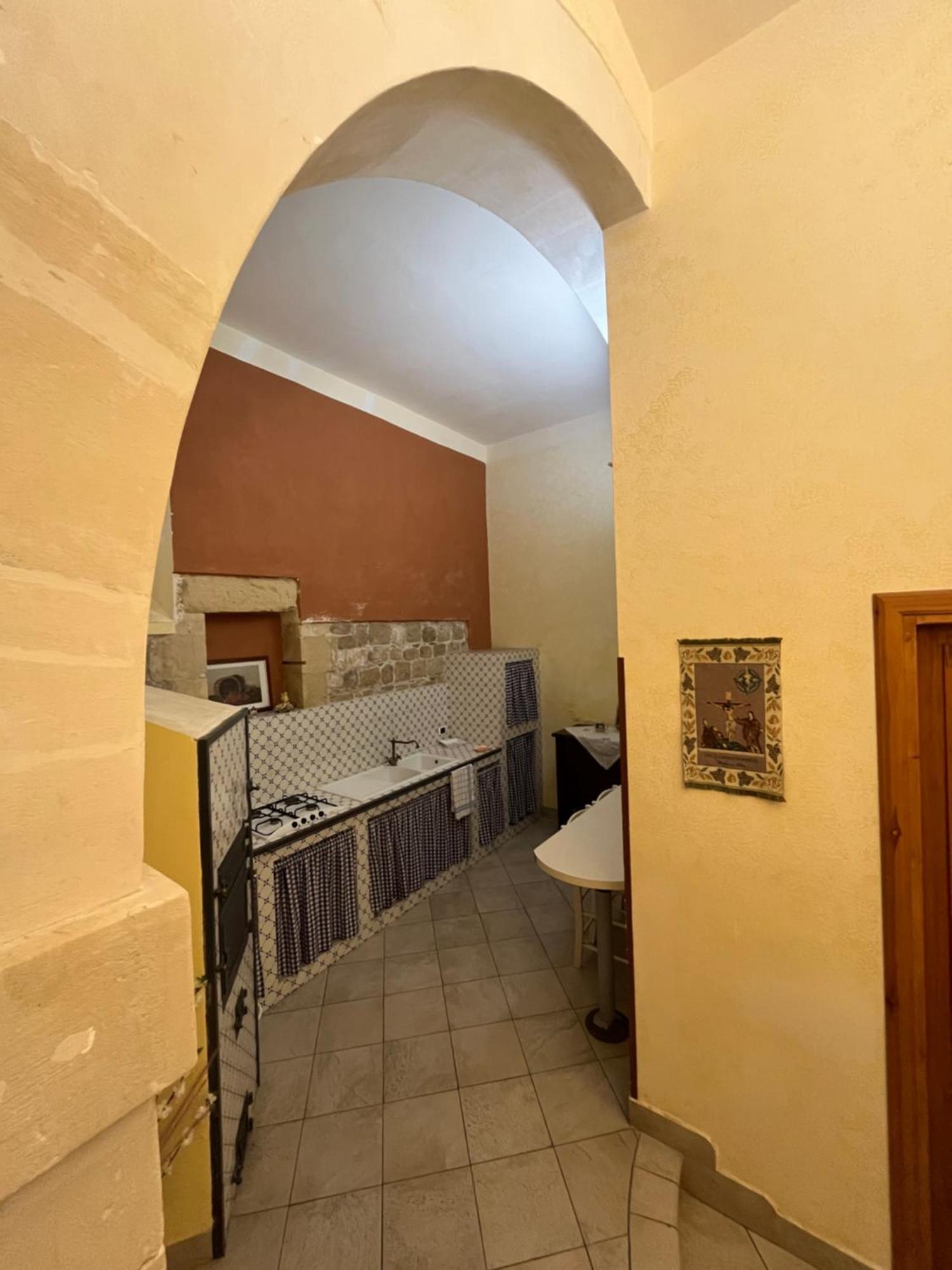B&B Candido Vacanze Modica Bagian luar foto